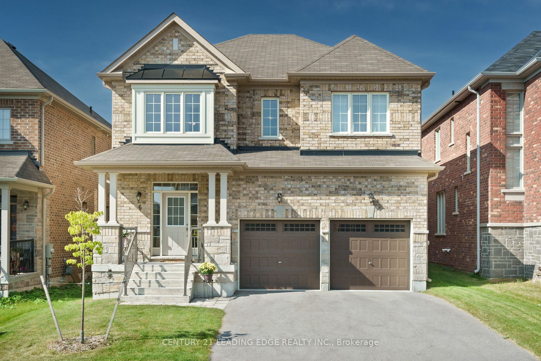 6 Frederick Taylor Way  East Gwillimbury ON L0G 1M0 photo