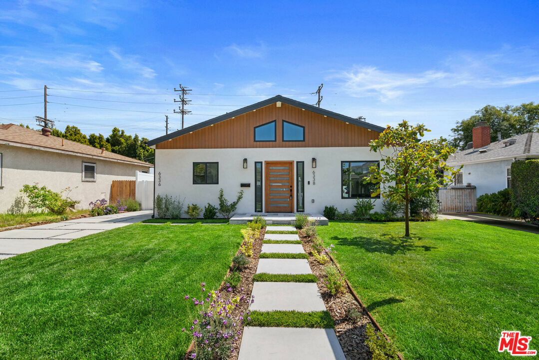 Property Photo:  6338  W 85th Pl  CA 90045 