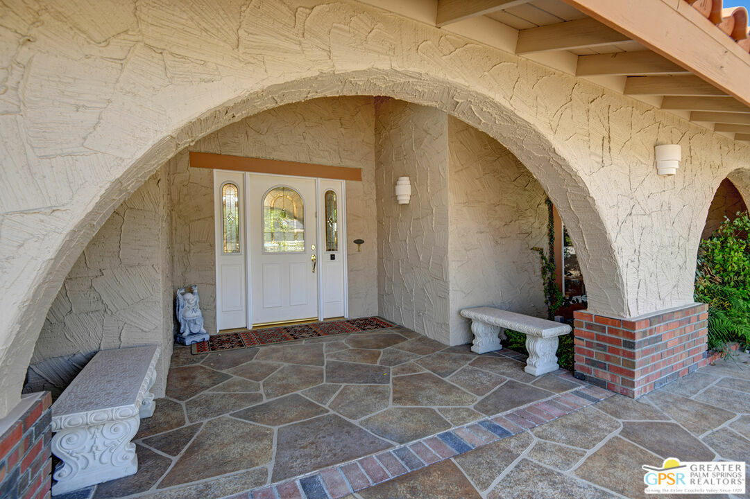 Property Photo:  2445  E Santa Ynez Way  CA 92264 