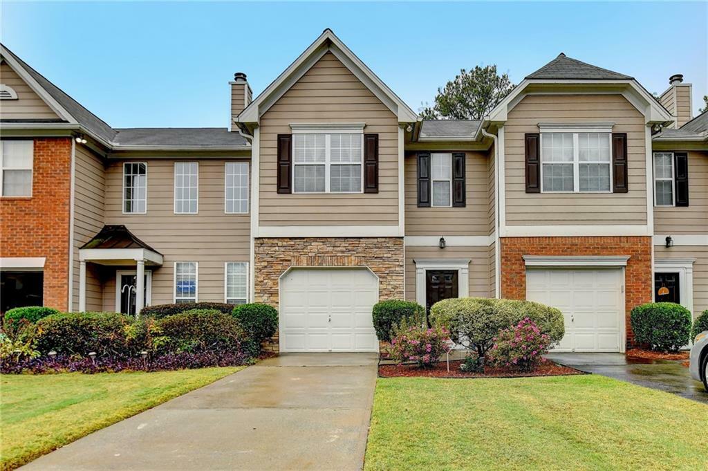 Property Photo: 135 Haven Oak Way GA 30044