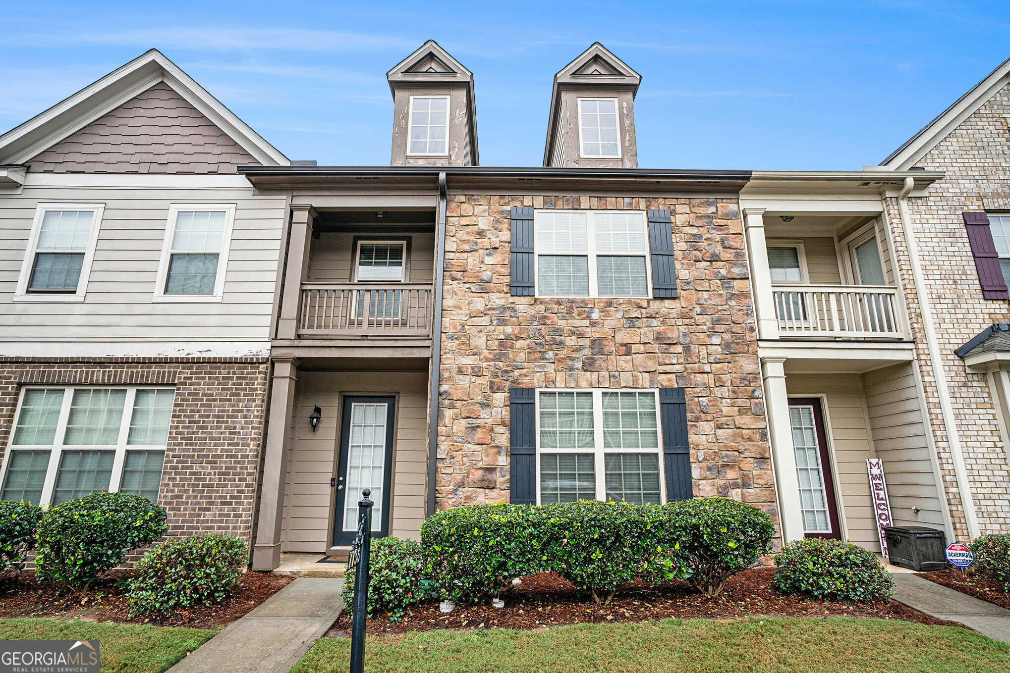 Property Photo:  7736 Rutgers Circle S  GA 30213 