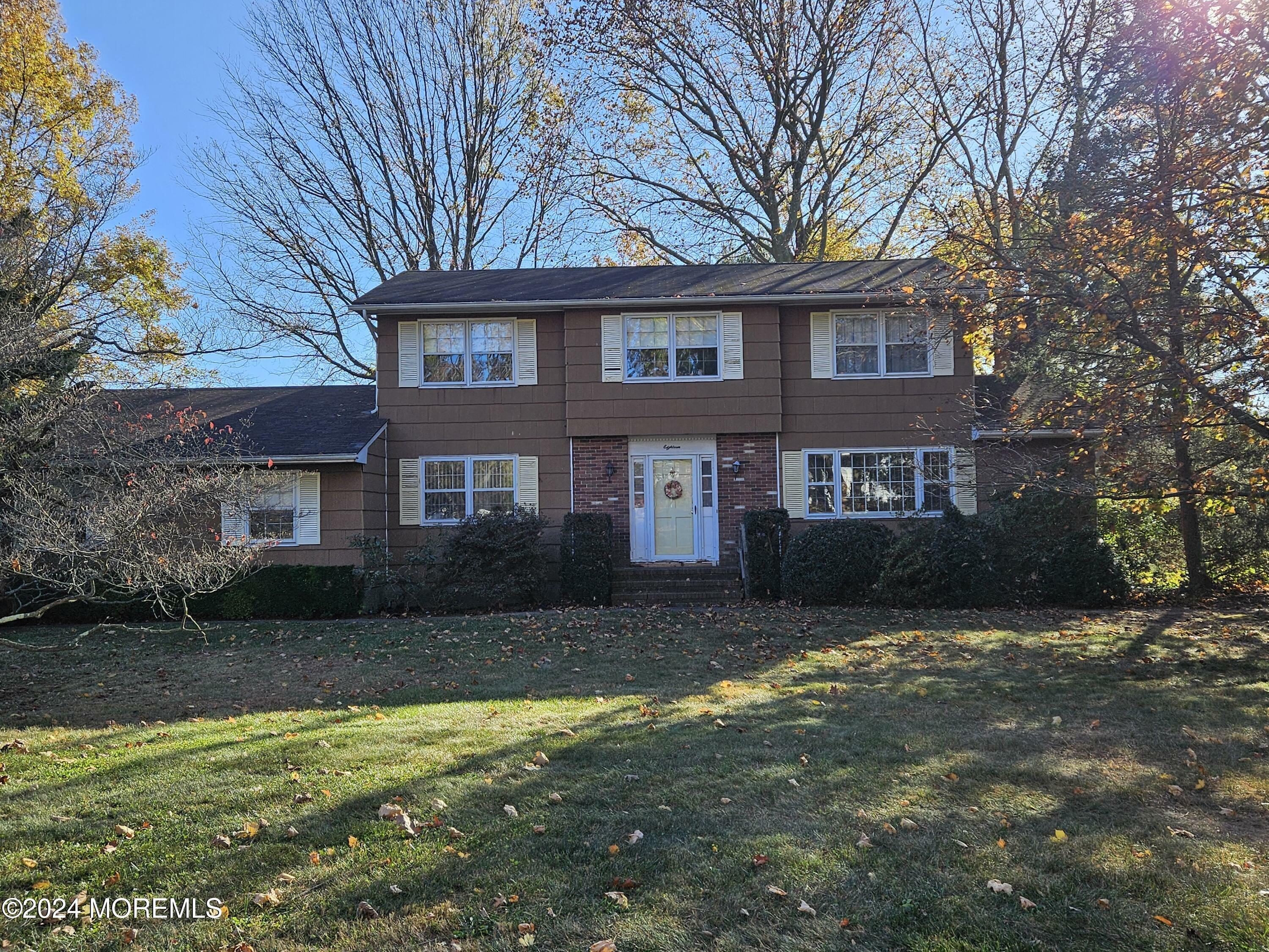 Property Photo:  18 Rolling Knolls Drive  NJ 07748 