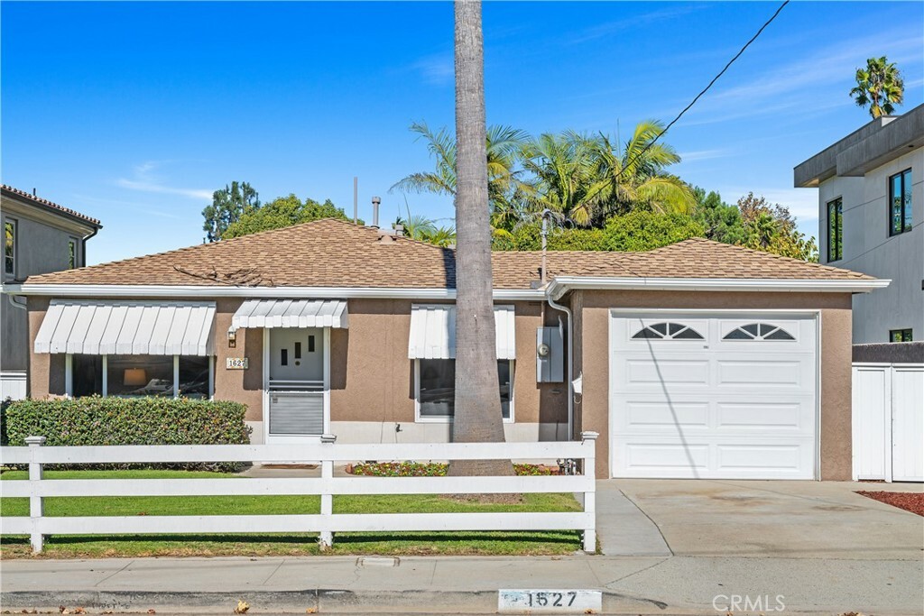 1627 1st  Manhattan Beach CA 90266 photo