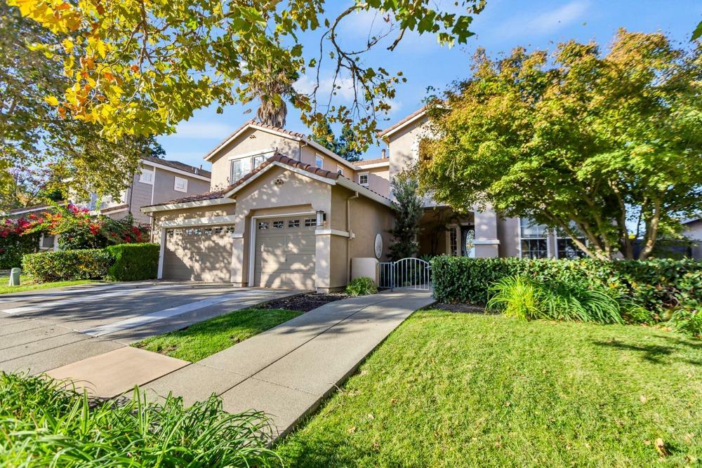 Property Photo:  2411 N Park Drive  CA 95835 