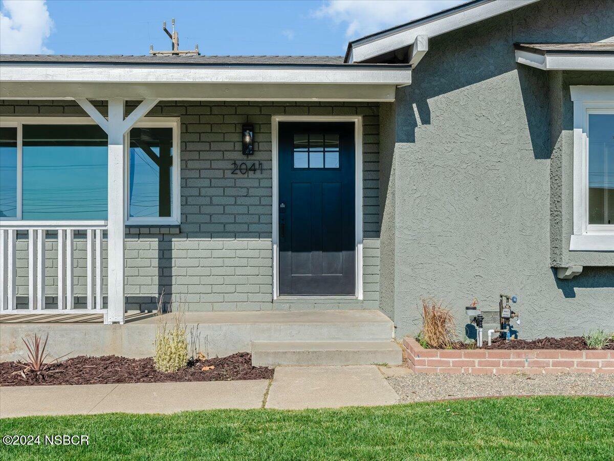 Property Photo:  2041 Sandalwood Drive  CA 93455 