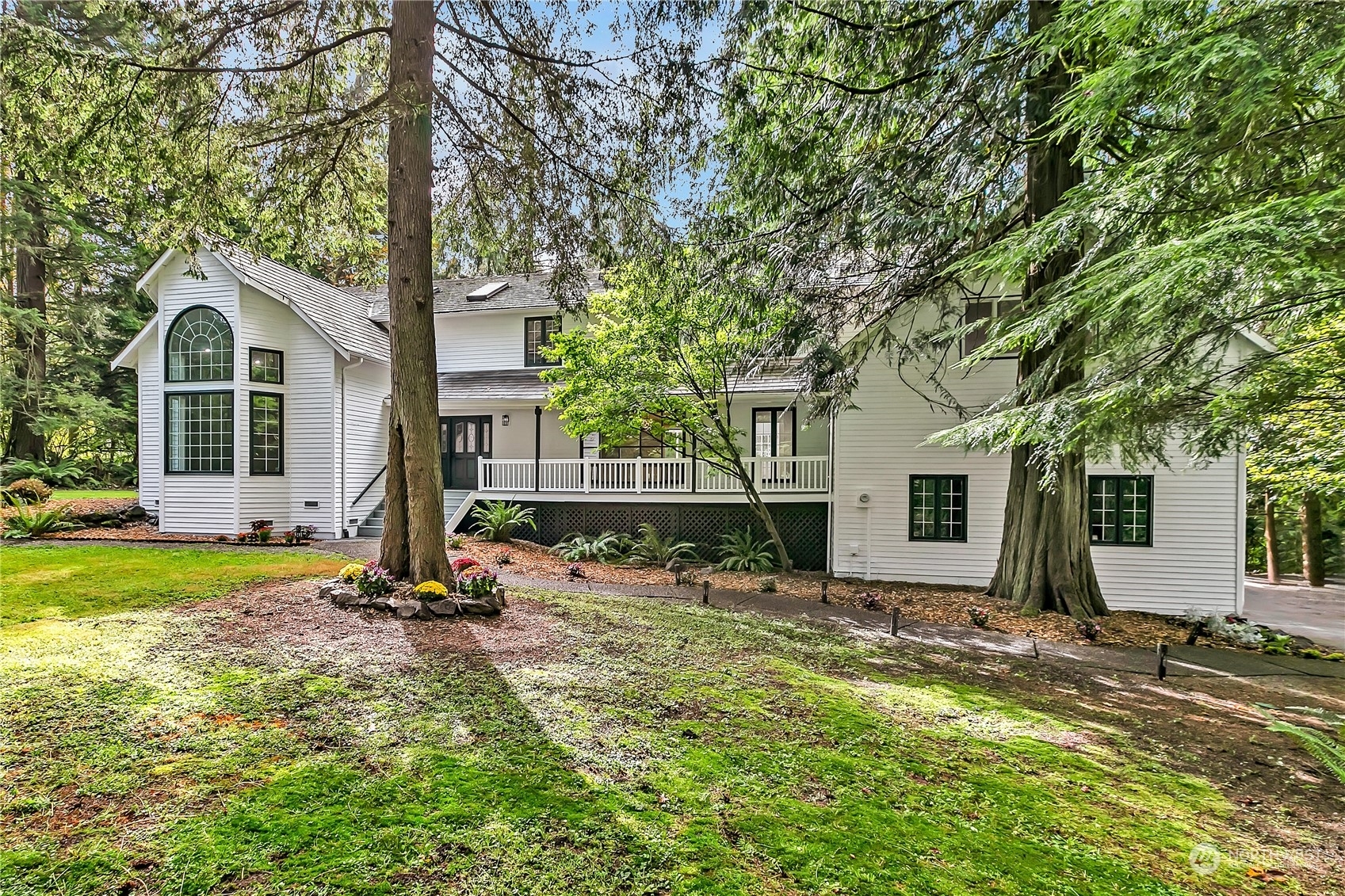 Property Photo:  19328 233rd Avenue NE  WA 98077 