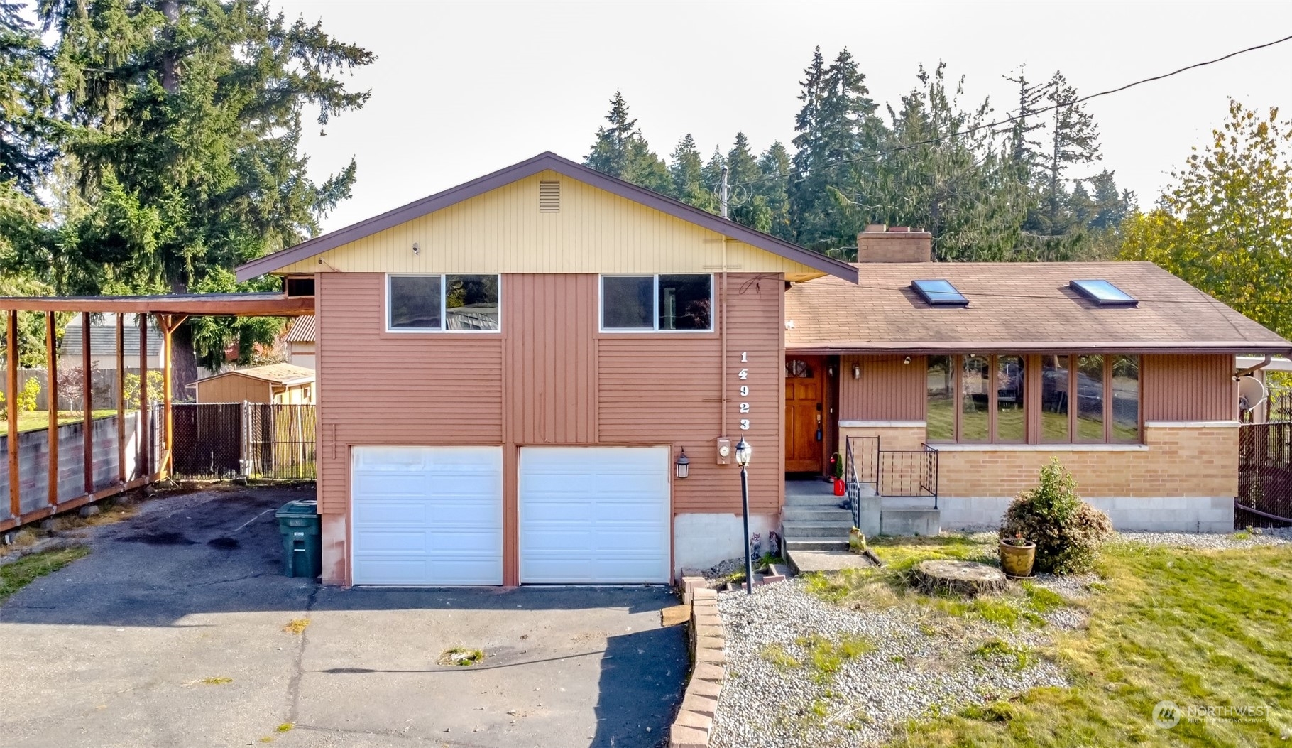 Property Photo:  14923 11th Avenue Ct E  WA 98445 