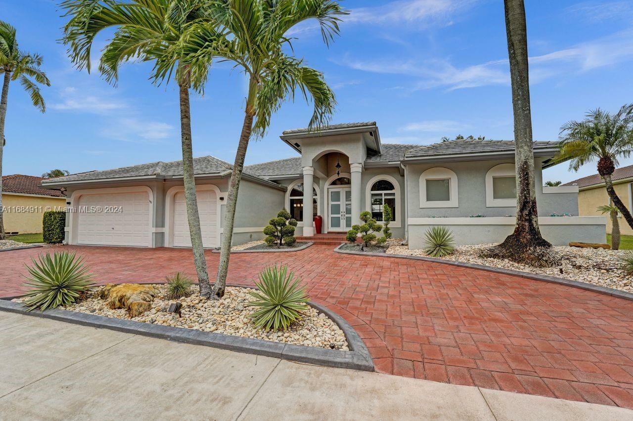 Property Photo:  372 Mallard Drive  FL 33327 