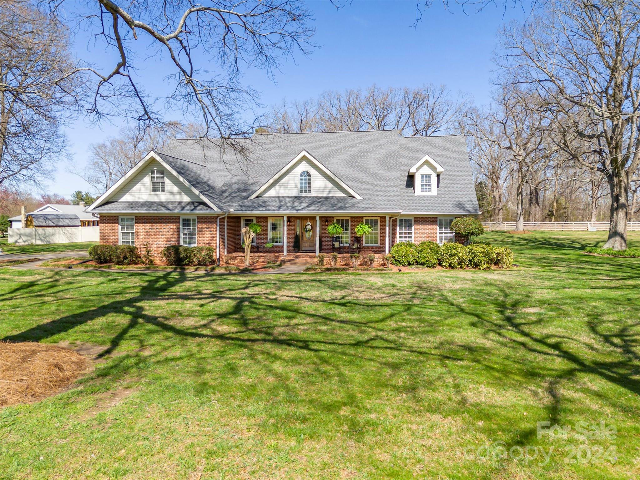 Property Photo:  29 Daves Road  NC 28114 