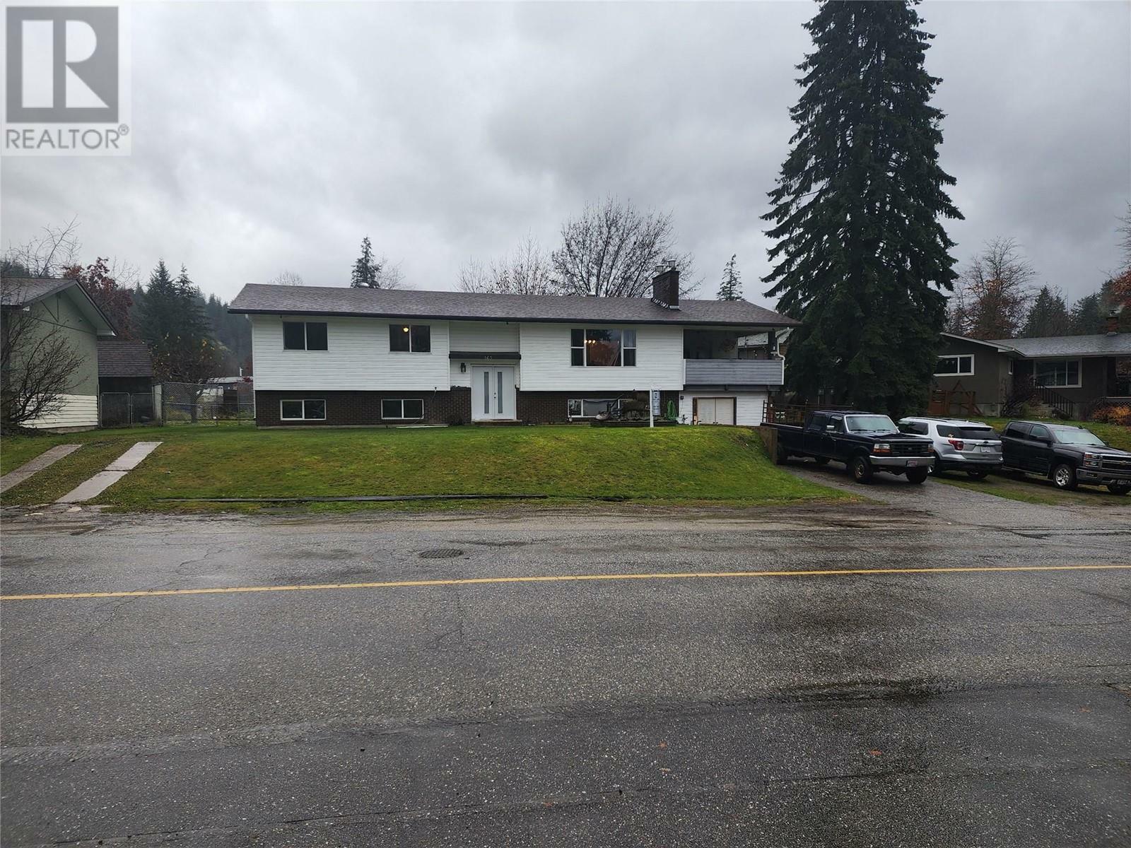 Photo de la propriété:  162 Pearkes Drive  BC V0E 2S0 