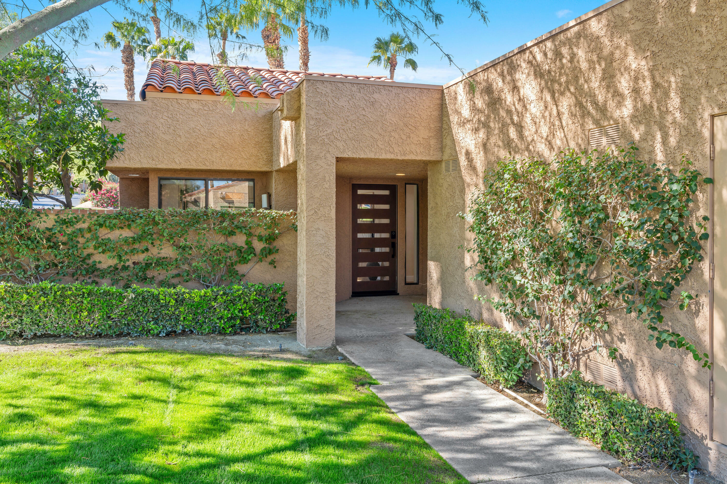 Property Photo:  48648 Palo Verde Court  CA 92260 