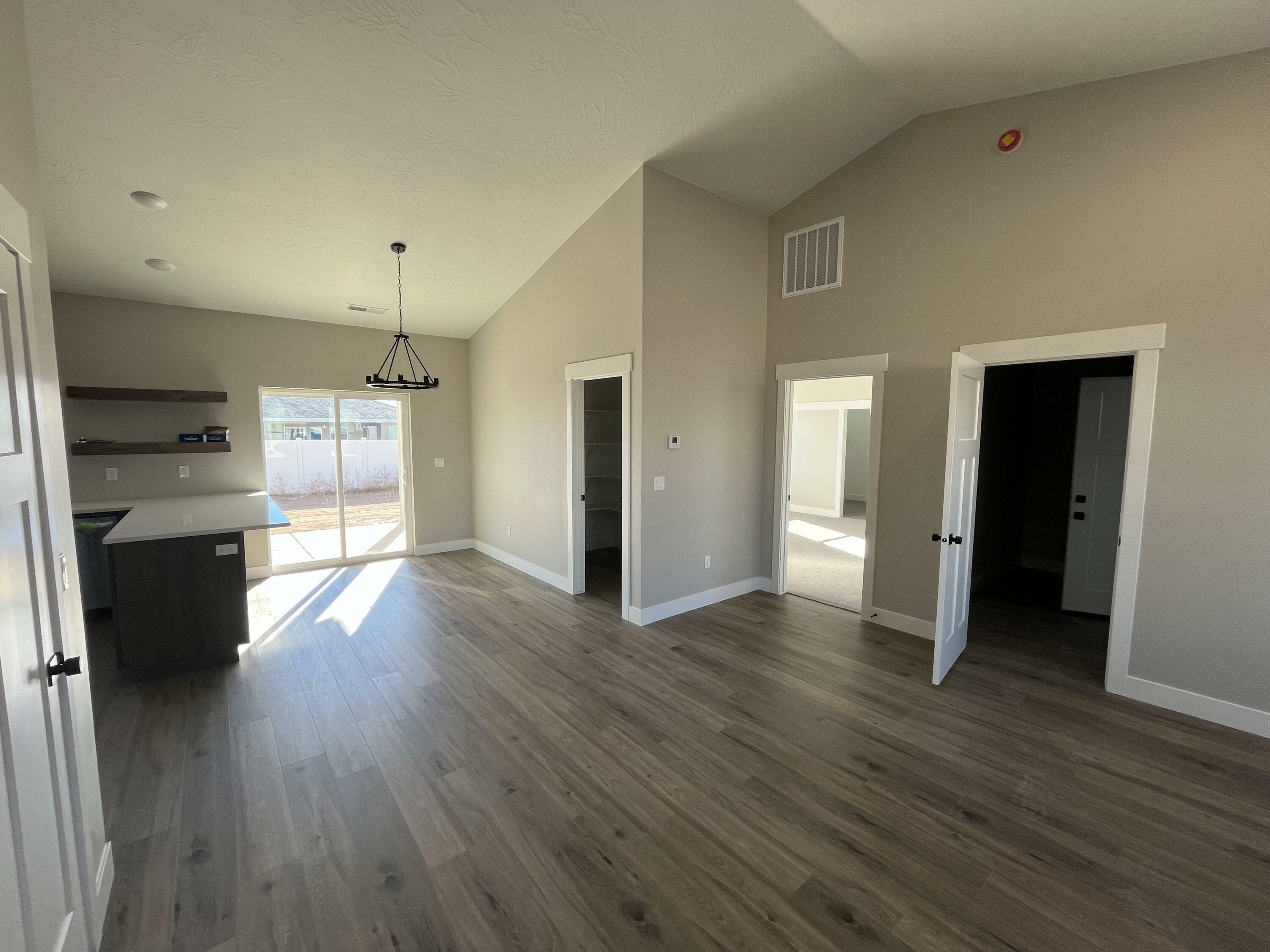 Property Photo:  4359 W 300 Cir N  UT 84720 