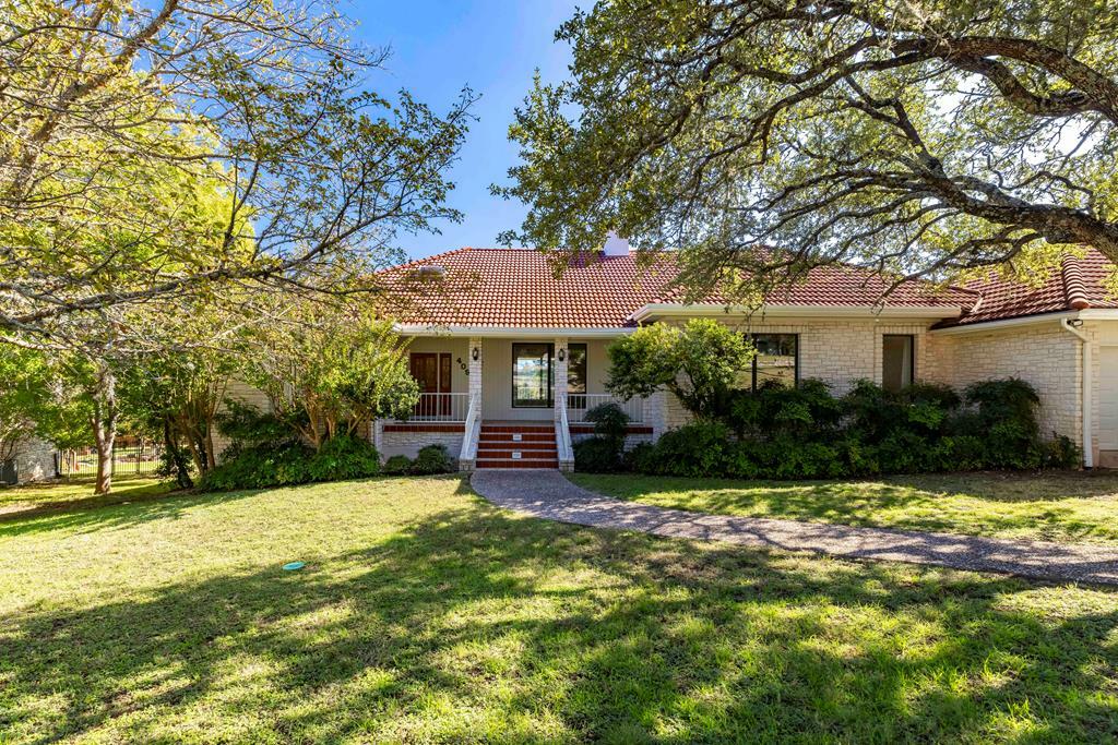 Property Photo:  409 Spring Mill Dr  TX 78028 