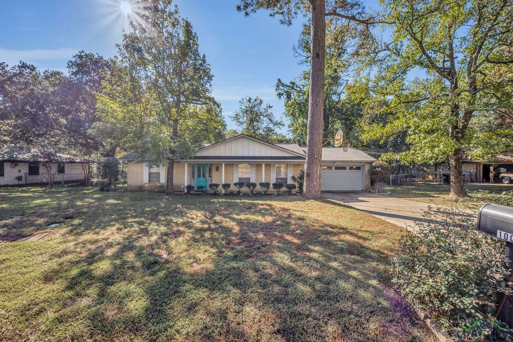 Property Photo:  1008 Sequoyah  TX 75605 