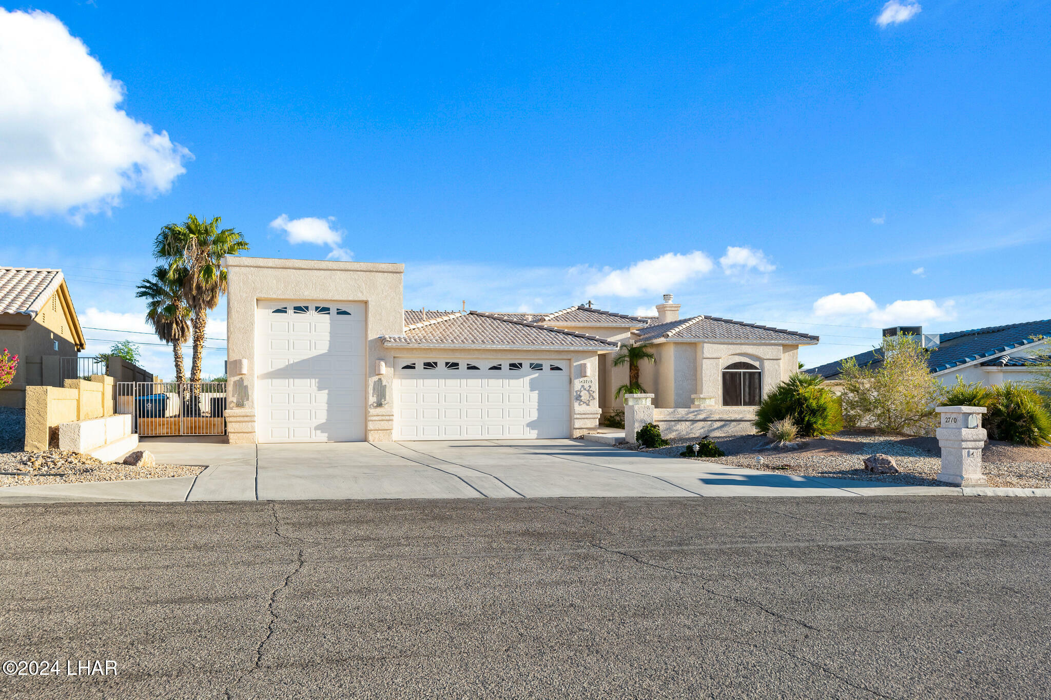 Property Photo:  2710 War Eagle Dr  AZ 86406 