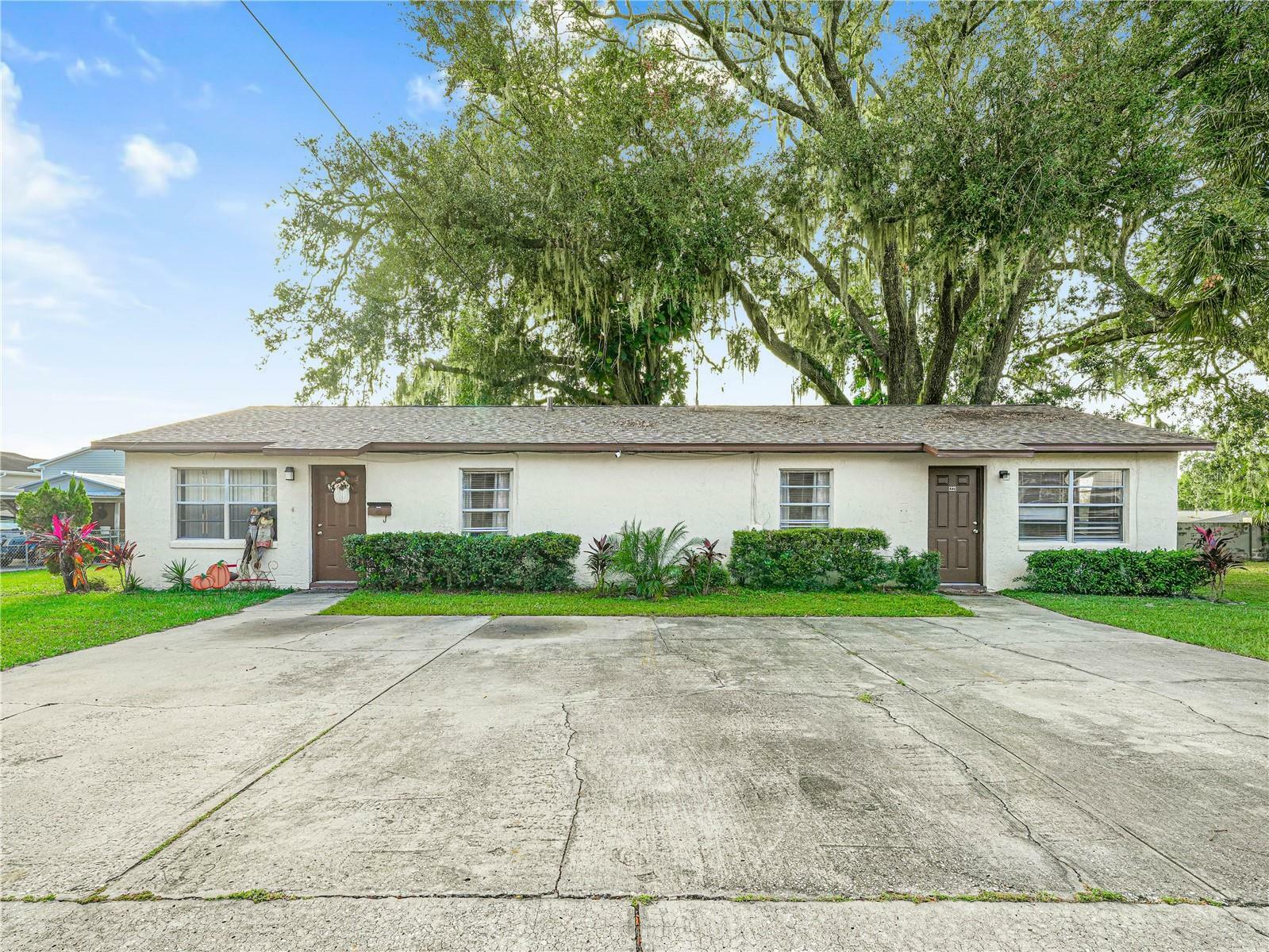 Property Photo:  1221 &Amp 1223 Hartsell Avenue  FL 33803 