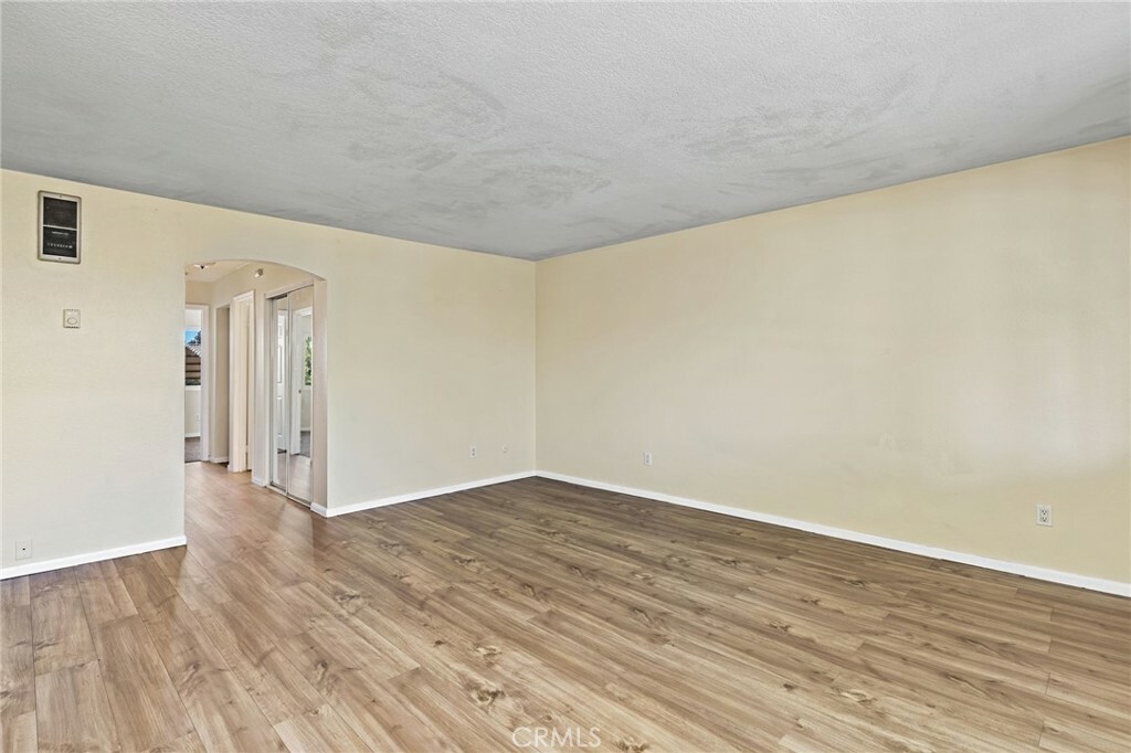 Property Photo:  2094 E Grand Avenue 49  CA 92027 