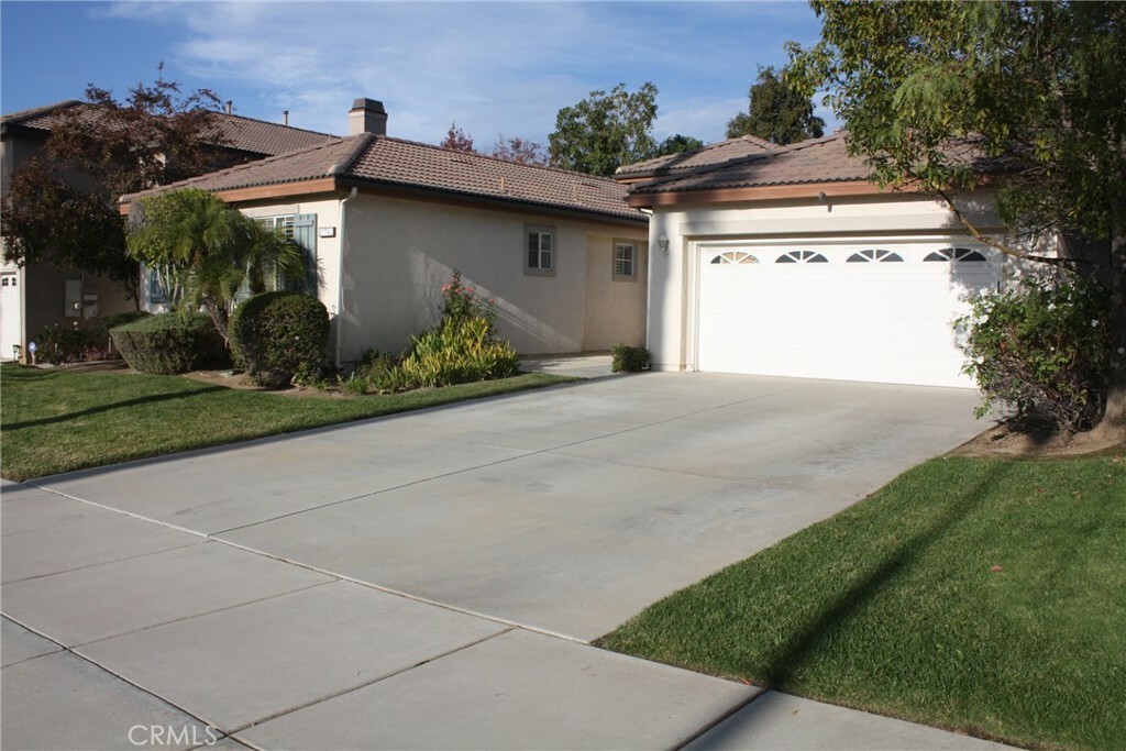 Property Photo:  17742 Orangewood Lane  CA 92503 