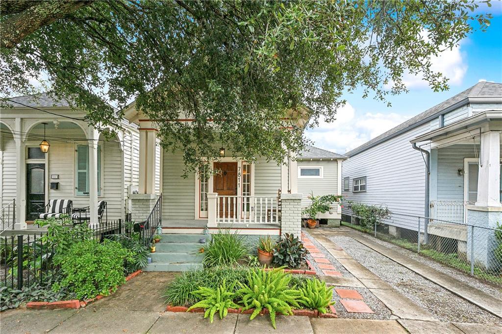 Property Photo: 7811 Pearl Street LA 70118