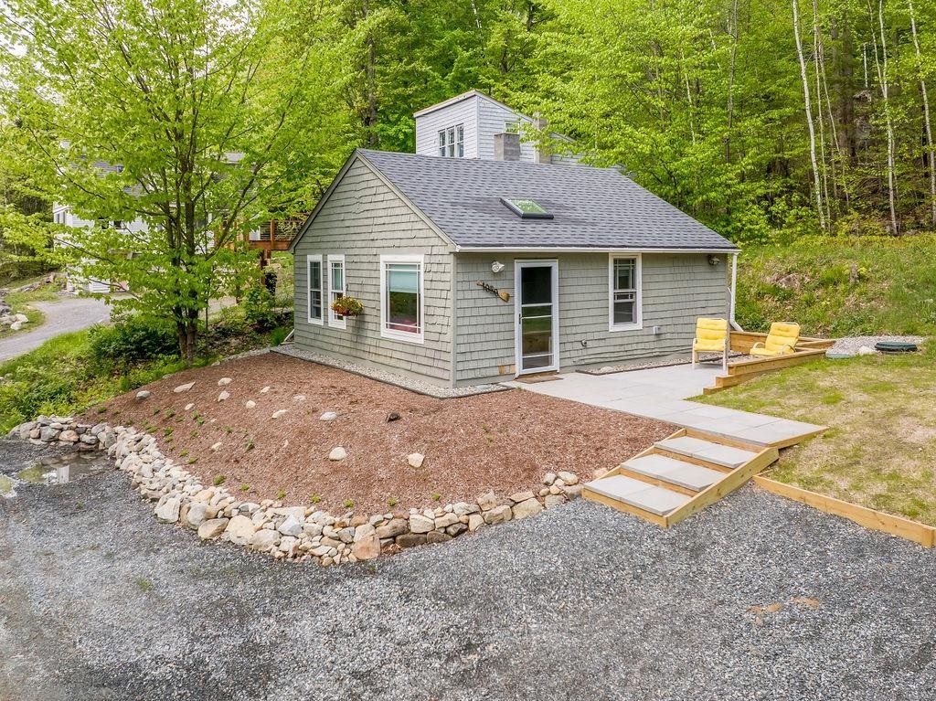 Property Photo: 1050 Goose Pond Road NH 03741