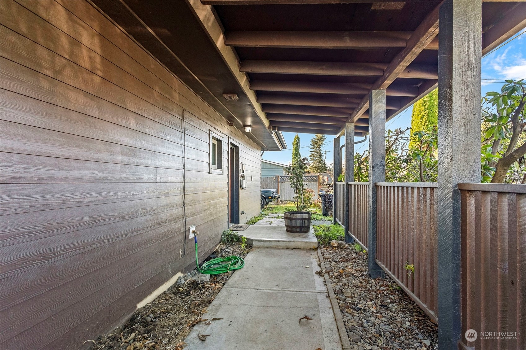 Property Photo:  5515 Hillvue Rd  WA 98230 