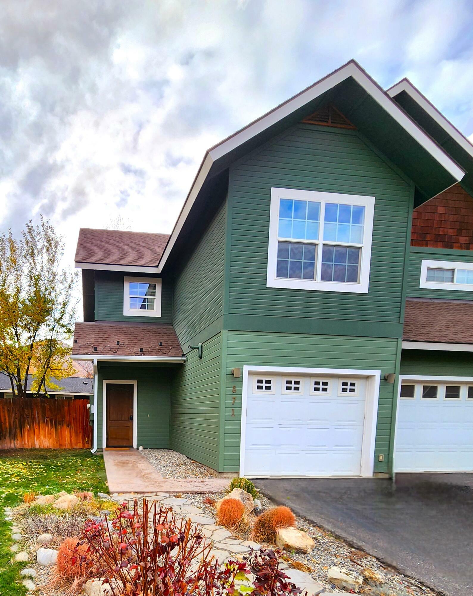 Property Photo:  871 Silverstone Dr  ID 83333 