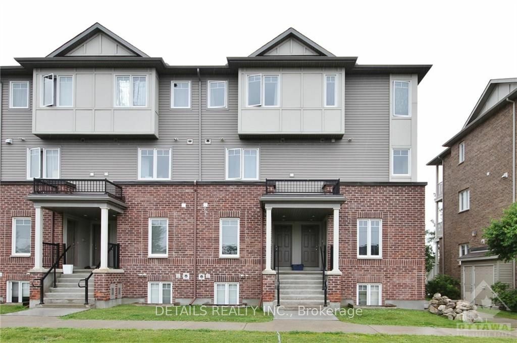 Property Photo:  2545 Longfields Dr  ON K2J 2L7 