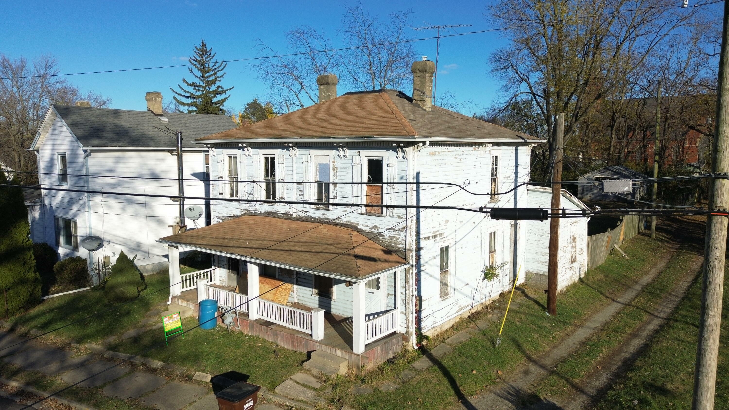 Property Photo:  614 York Street  OH 45505 