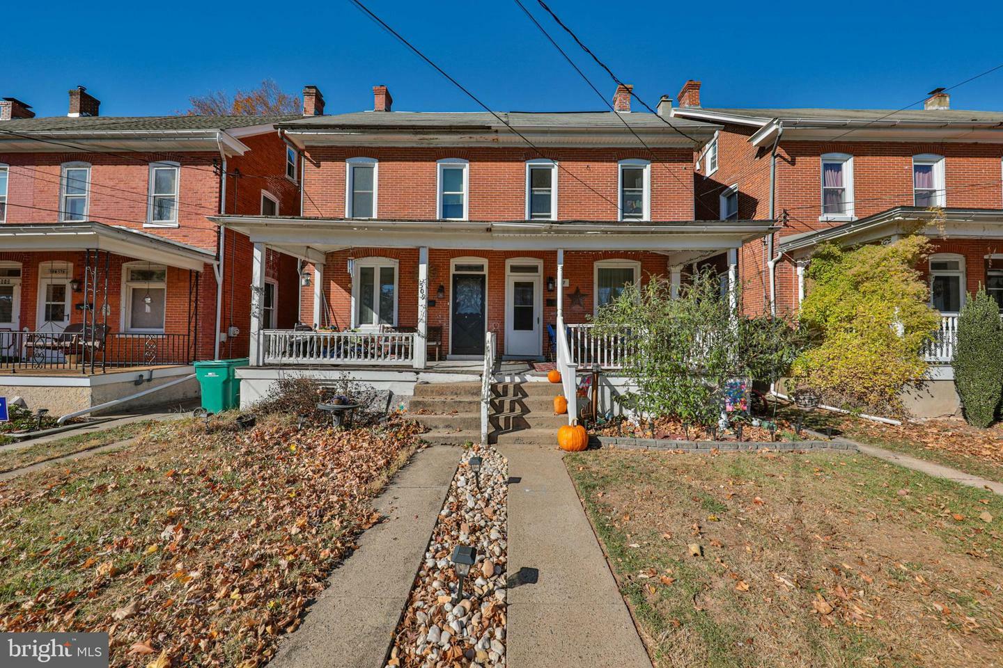 Property Photo:  507 W 5th Street  PA 18073 