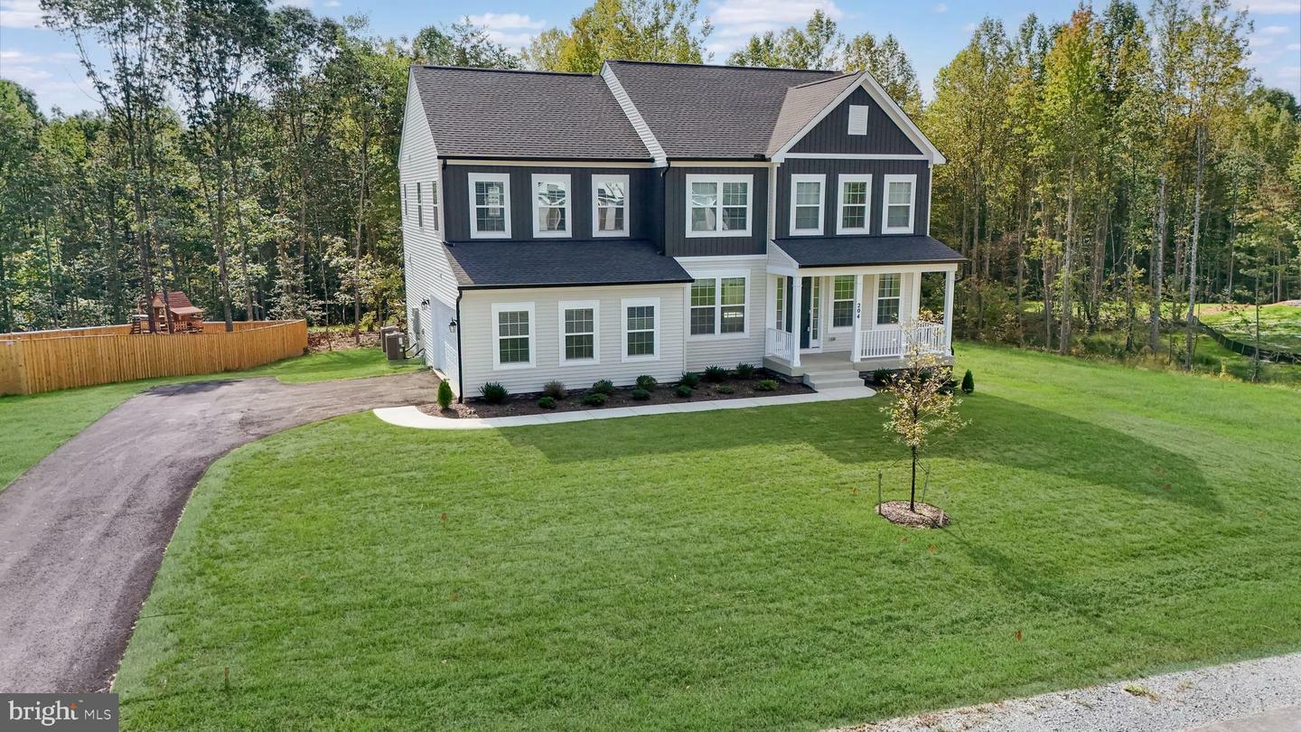 Property Photo: 204 Truslow Ridge Court VA 22406