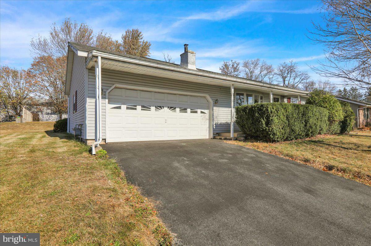 Property Photo:  1345 Claire Drive  PA 19508 