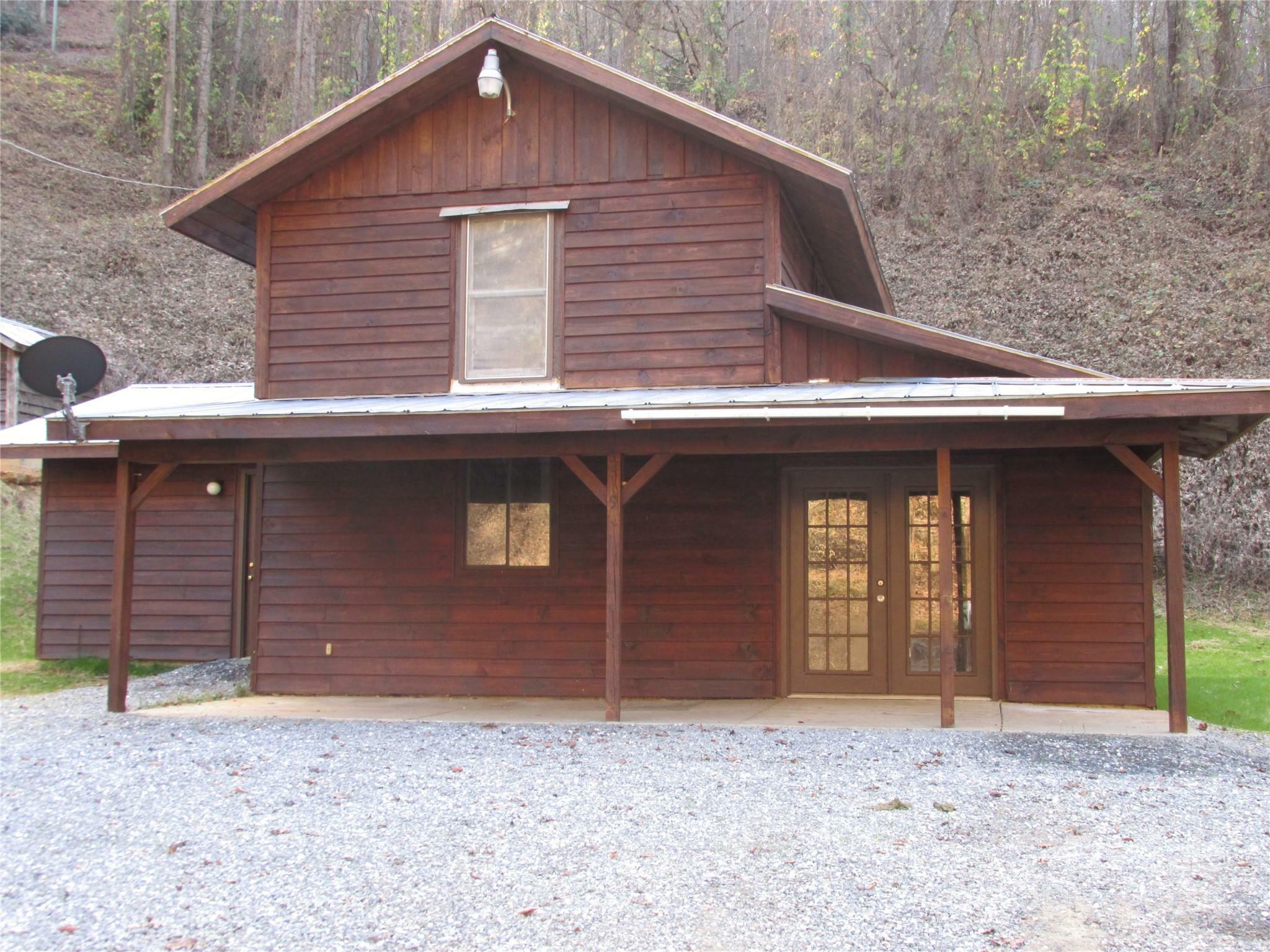 Property Photo:  219 Copperhead Cove  NC 28779 