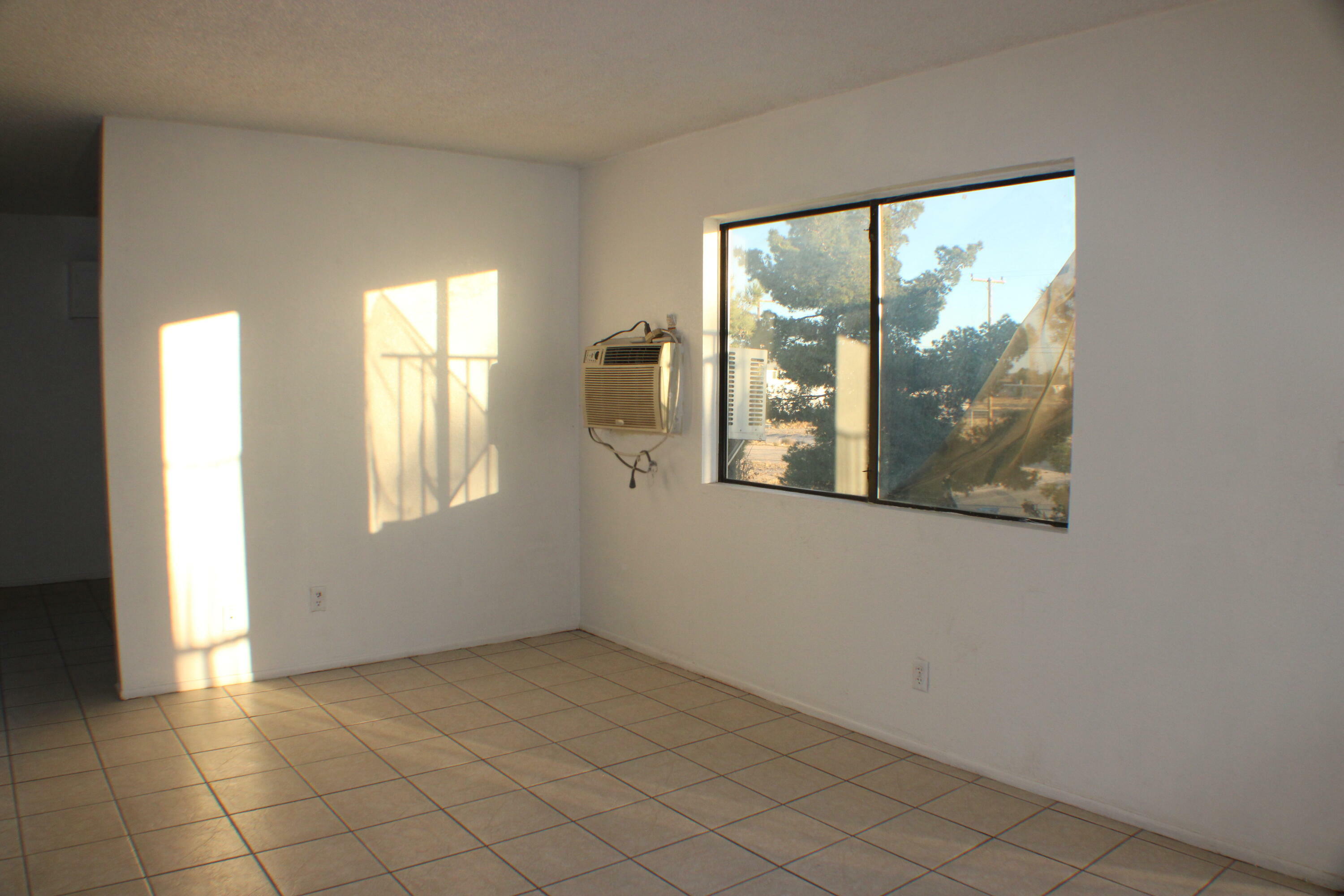 Property Photo:  21107 Nemophilia St Street 1-4  CA 93505 