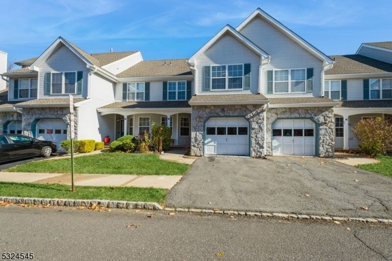 Property Photo: 22 Jill Ct NJ 08852