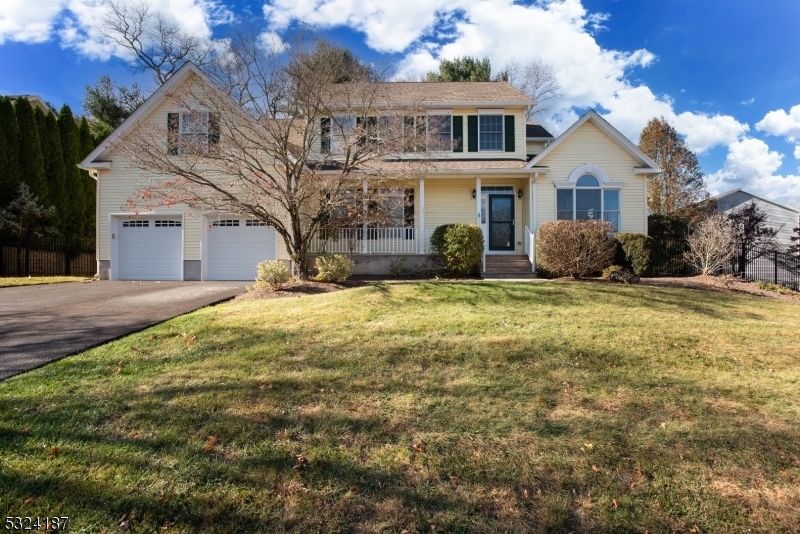 Property Photo:  15 Fieldstone Dr  NJ 08809 