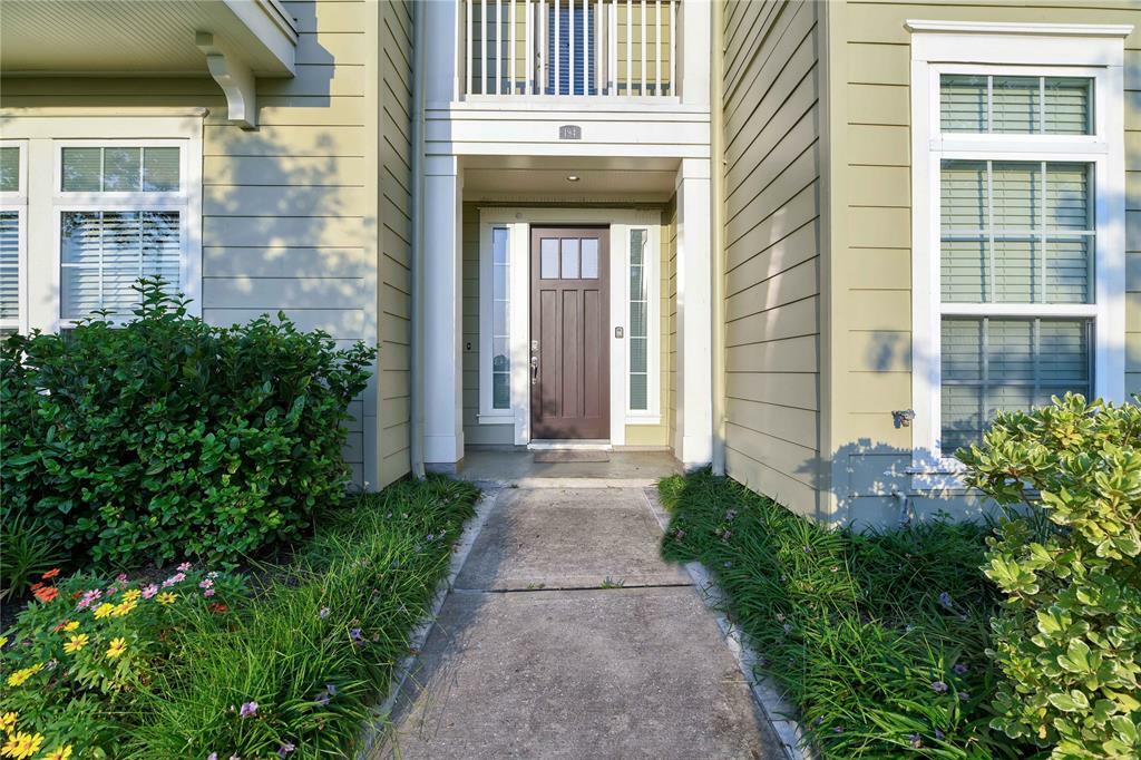 Property Photo: 194 W Breezy Way TX 77380