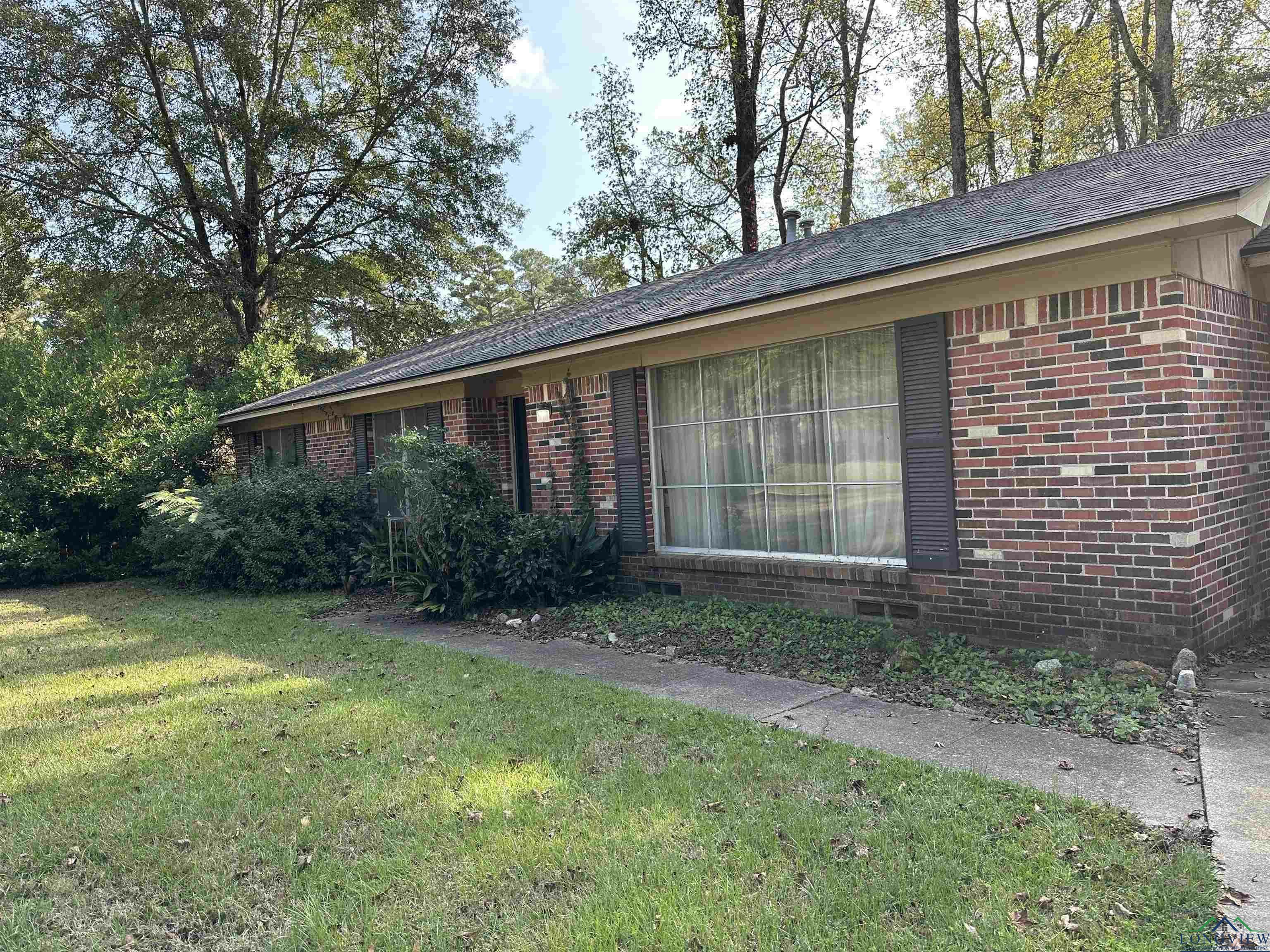 Property Photo:  804 Shadywood  TX 75672-7069 