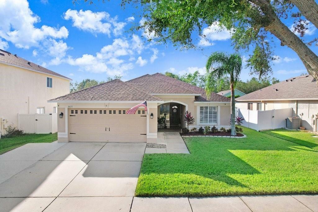 Property Photo:  2621 Buckhorn Preserve Boulevard  FL 33596 