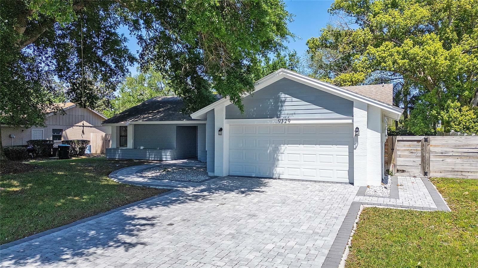 Property Photo:  9329 Palm Tree Drive  FL 34786 