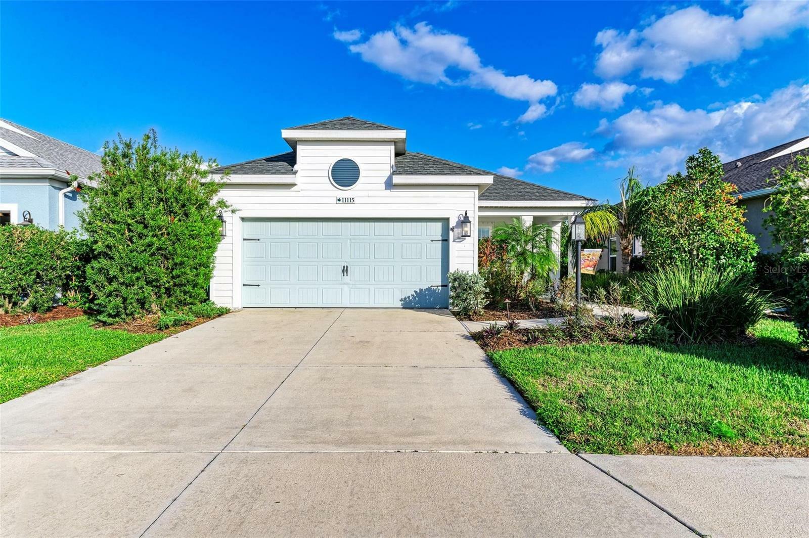 Property Photo:  11115 Sand Pine Lane  FL 34219 