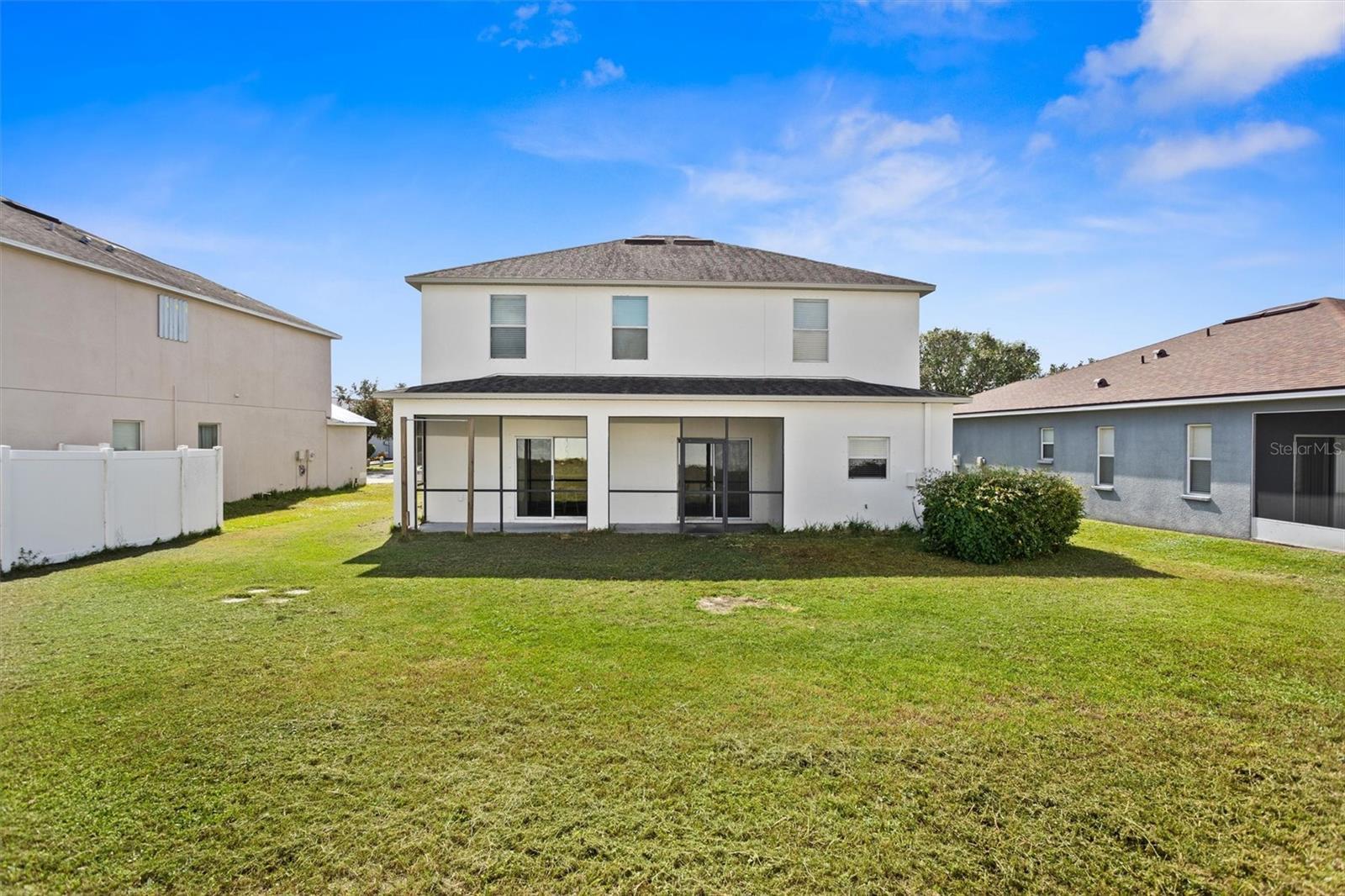 Property Photo: 10836 Standing Stone Drive FL 33598