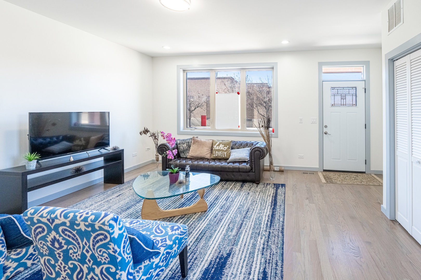 Property Photo: 4353 S Halsted Street IL 60609