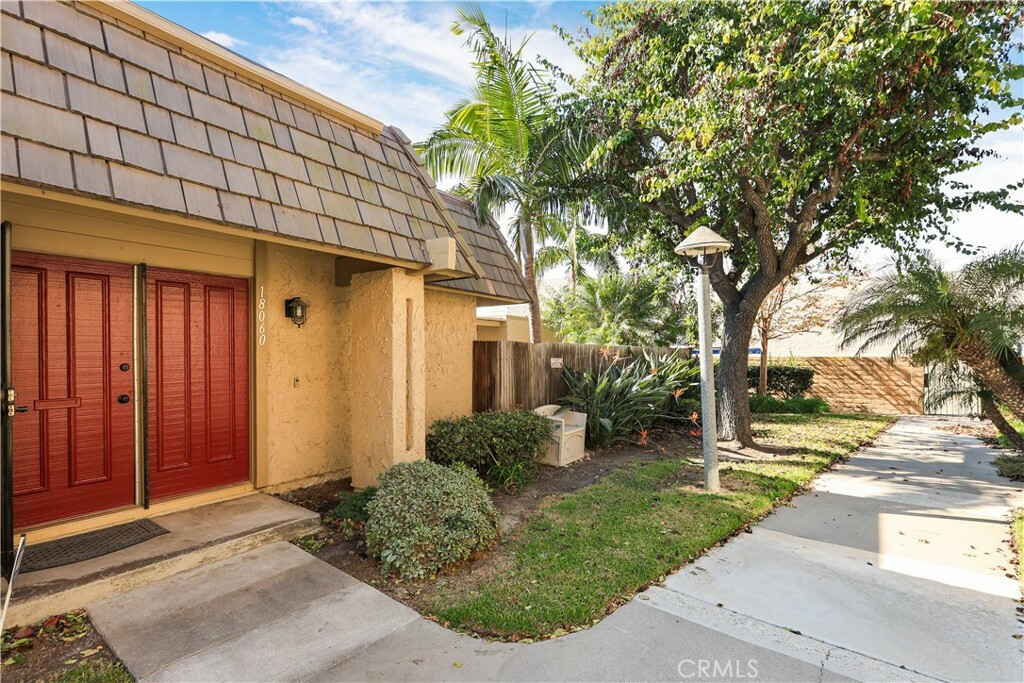 Property Photo:  18060 Sunset Court  CA 92708 