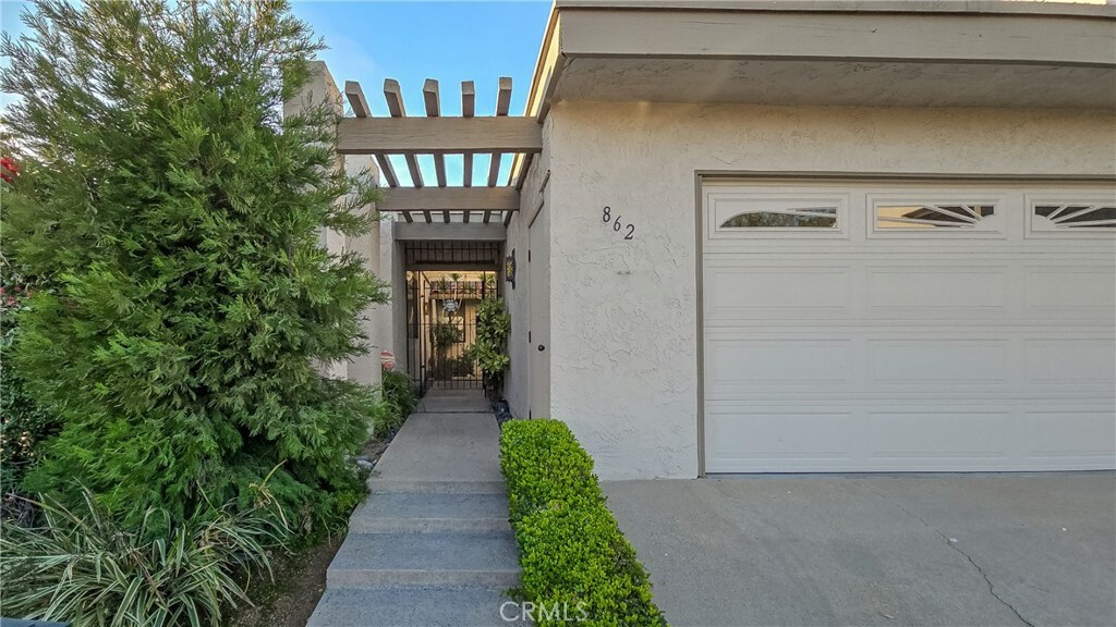 Property Photo:  862 W Highpoint Drive  CA 91711 