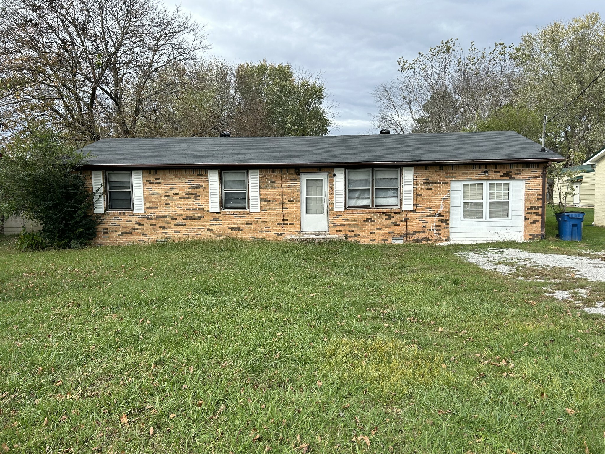 203 Rigney Dr  Manchester TN 37355 photo