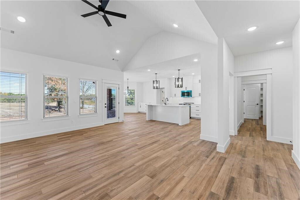 Property Photo: 12406 Wildwood Drive AR 72756