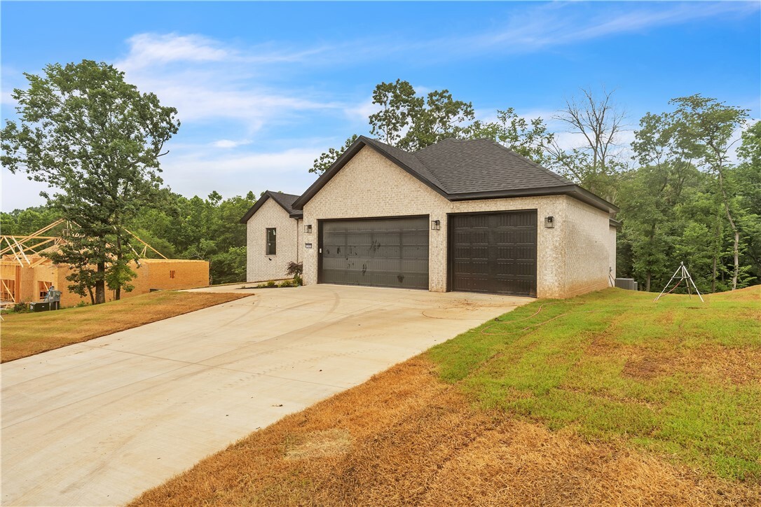 Property Photo: 12406 Wildwood Drive AR 72756