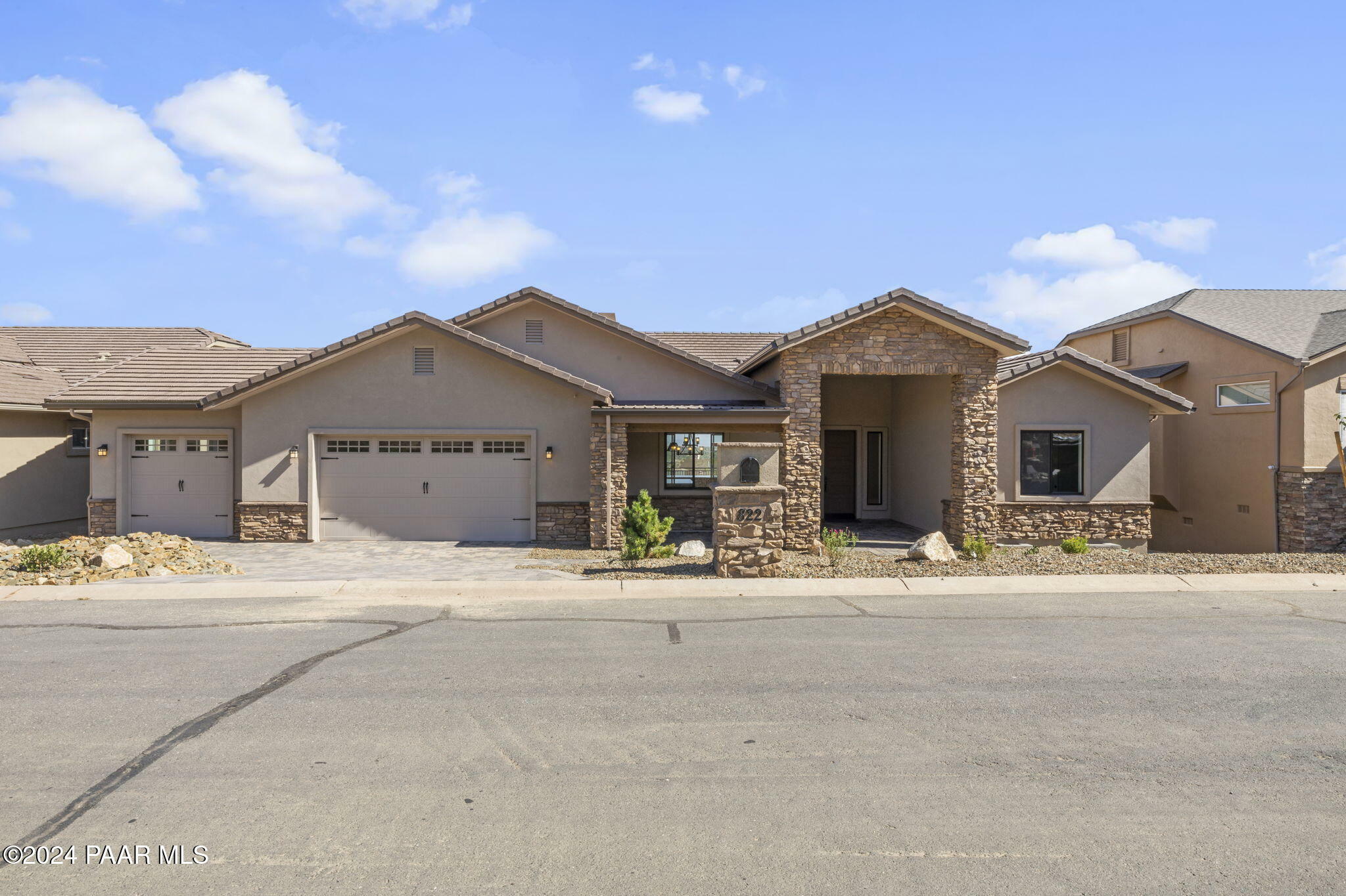 Property Photo:  822 N Lakeview Drive  AZ 86301 