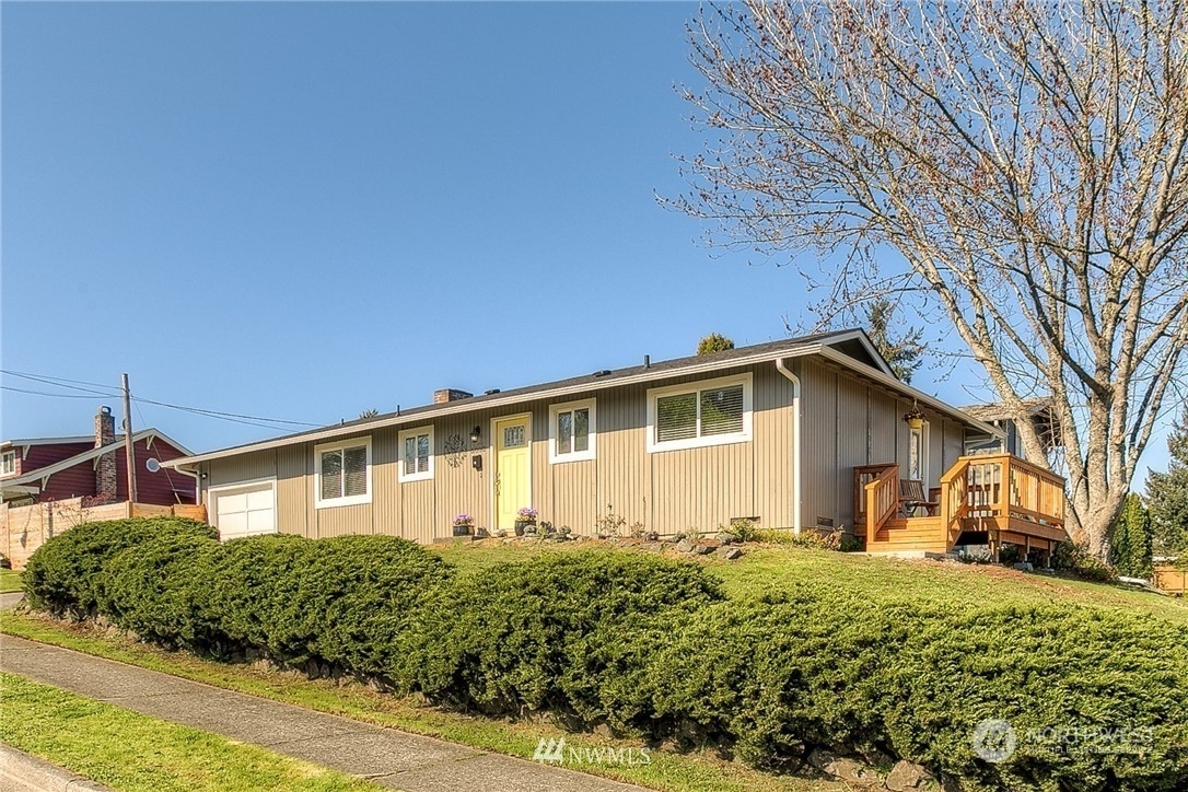 Property Photo:  5002 McBride Street  WA 98407 