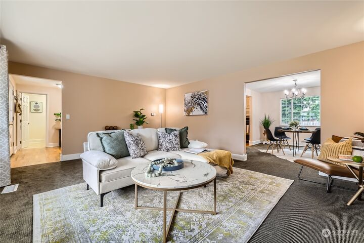 Property Photo:  1121  204th Place SE  WA 98012 